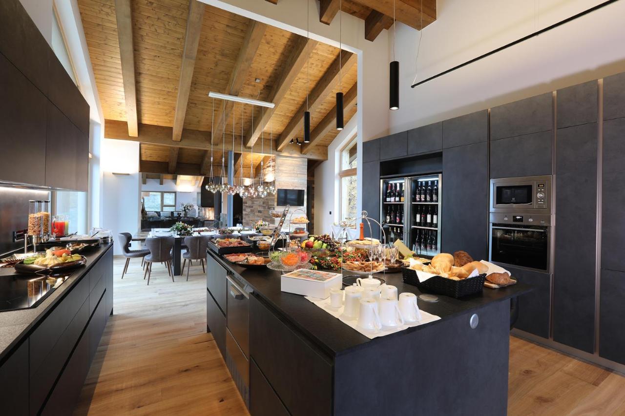 Chalet Blanc Breuil-Cervinia Buitenkant foto